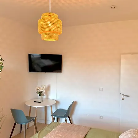 Bege Appartement Duisburg